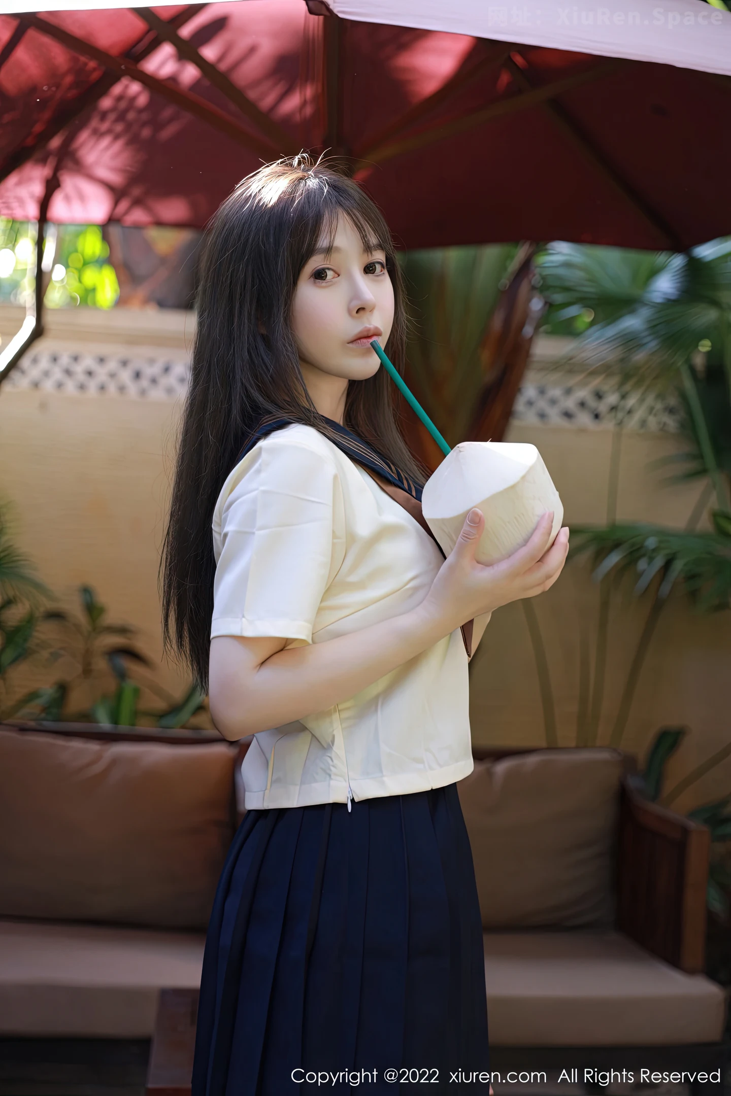 图片[4]-[XiuRen秀人网]2022.12.16 VOL.6011 鱼子酱Fish 粉色紧身上衣加牛仔裤双人拉拉性感私房写真集-秀人网官方网站